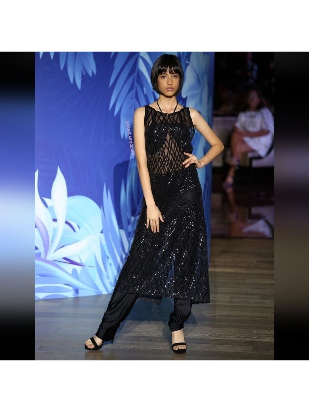 Pret a Porter by Carlota Alfaro Black Sequin Mesh Sheer Dress Size Medium